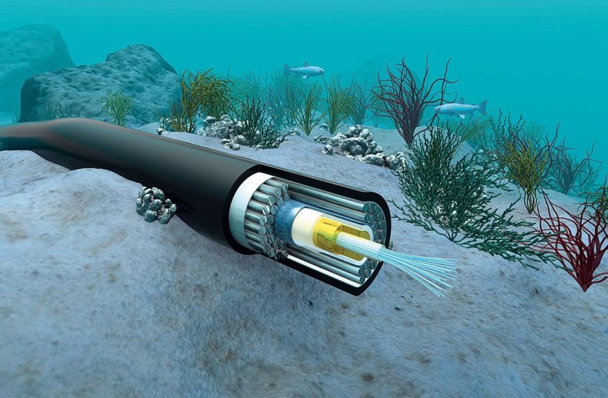 Como viaja el internet mediante los cables submarinos
