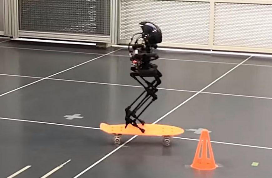 Leonardo, un robot dron con piernas que vuela y patina